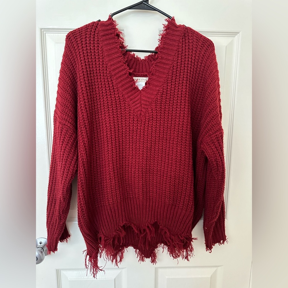 Main Strip Women Size L Maroon Chunky Knit Sweater Pullover Fringe Distressed